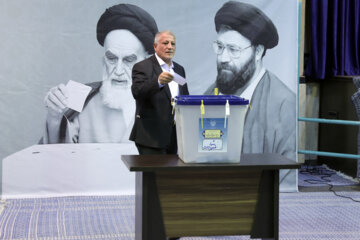 انتخابات چهاردهمین دوره ریاست جمهوری- حسینیه جماران