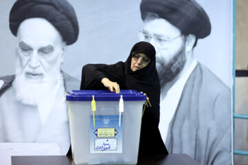 انتخابات چهاردهمین دوره ریاست جمهوری- حسینیه جماران