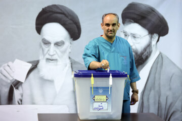 انتخابات چهاردهمین دوره ریاست جمهوری- حسینیه جماران