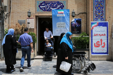 مشارکت مشهدی‌ها در انتخابات ریاست جمهوری هفت درصد افزایش یافت