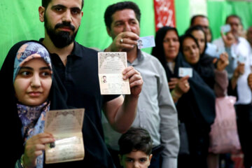 Iran : la 14ème élection présidentielle à Hamadān