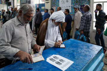 حضور آگاهانه مردم جنوب غرب خوزستان پای صندوق‌های رای