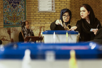 انتخابات چهاردهمین دوره ریاست جمهوری- مسجد الرسول