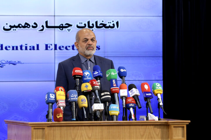 Министр внутренних дел: Иран провел три выборов за несколько месяцев
