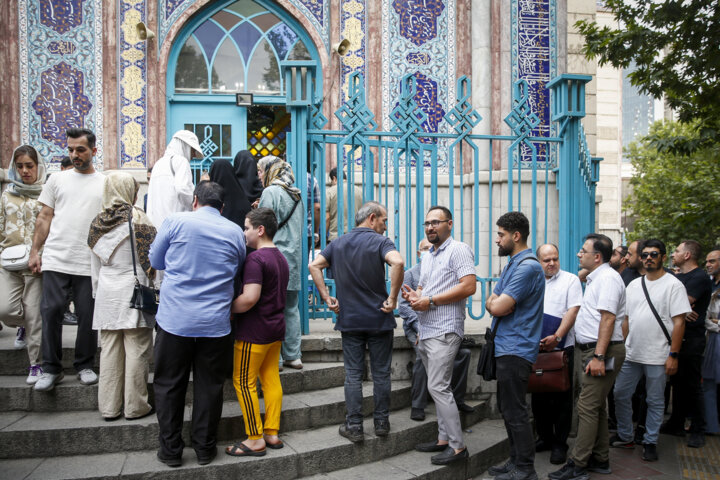 مجلس زمینه را برای حضور همه سلایق در انتخابات فراهم کند/ لزوم بازنگری در اختیارات شوراها