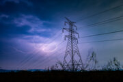 وزیر نیرو: شبکه برق با وجود رکوردهای افزایش مصرف، پایدار است