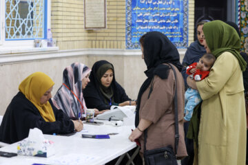 ارائه بیش از ۵۰ هزار خدمت هویتی به رای‌دهندگان در روز انتخابات