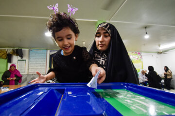 فیلم/ فرماندار یزد: آماده برگزاری مرحله دوم انتخابات هستیم