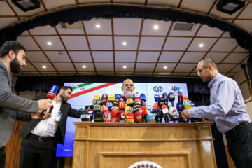 Conferencia de prensa del ministro del Interior de Irán 