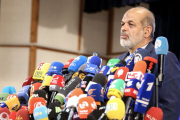 Conferencia de prensa del ministro del Interior de Irán 