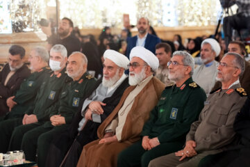 Le congrès international des martyrs de la Résistance et des défenseurs des sanctuaires à Machhad