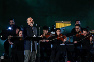 کنسرت موسیقی «علیرضا قربانی» در تخت جمشید