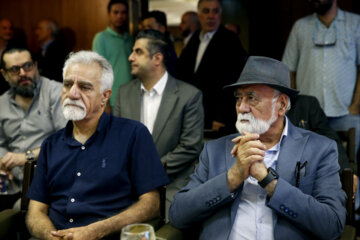 «غلامرضا موسوی» در دیدار اهالی فرهنگ و هنر با «مسعود پزشکیان»