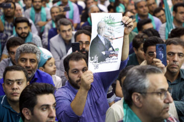 گردهمایی انتخاباتی هواداران «مسعود پزشکیان» در یزد