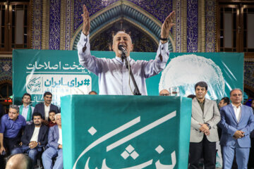 گردهمایی انتخاباتی هواداران «مسعود پزشکیان» در یزد