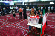ایران کے تاریخی شہر ہمدان میں صدارتی الیکشن کے دوسرے مرحلے کی پولنگ