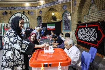 مرحله دوم انتخابات چهاردهمین دوره ریاست جمهوری- مسجد رسول