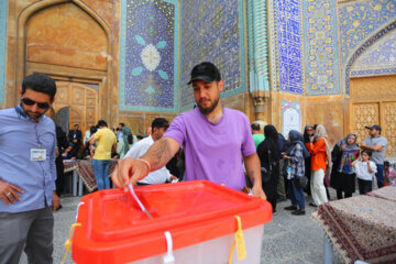 مرحله دوم انتخابات چهاردهمین دوره ریاست جمهوری-  اصفهان