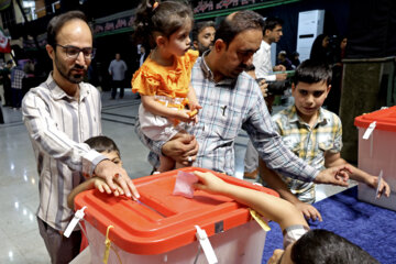 مرحله دوم انتخابات چهاردهمین دوره ریاست جمهوری- اهواز