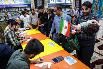 عوامل اجرایی انتخابات در خوزستان شنبه مشمول مرخصی تشویقی هستند