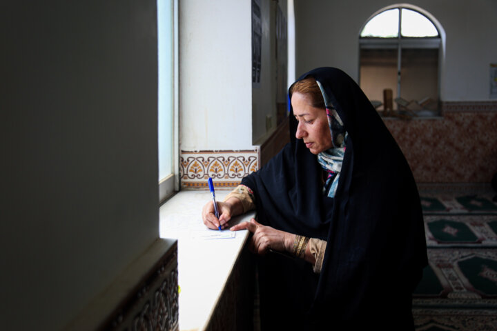 اثر انگشت برای تعیین سرنوشت؛ بانوان از خواستههایشان میگویند