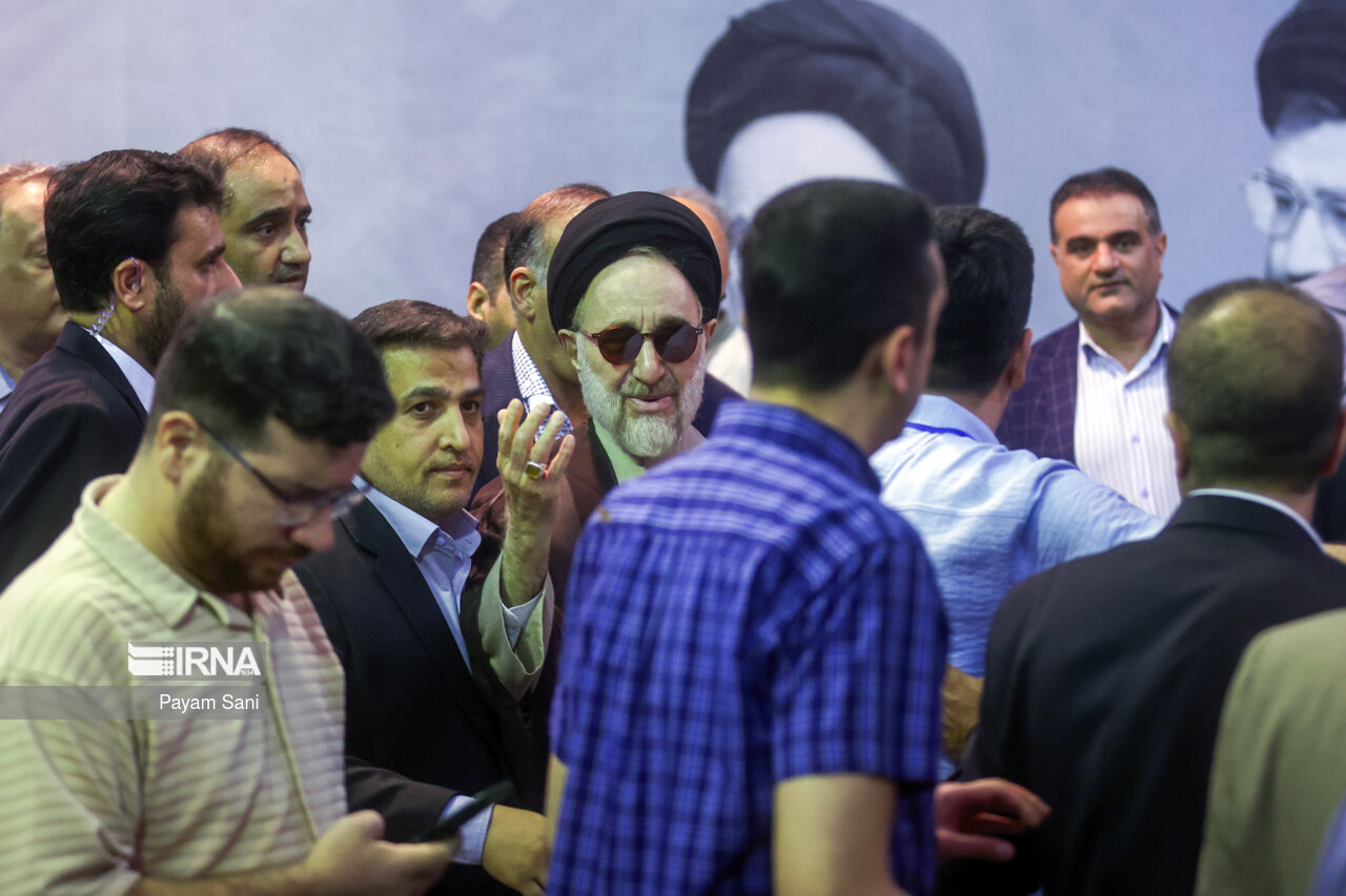 مرحله دوم انتخابات چهاردهمین دوره ریاست جمهوری- حسینیه جماران
