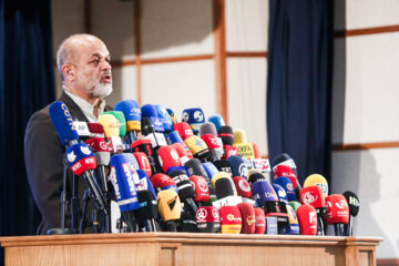 Conferencia de prensa del ministro del Interior de Irán 