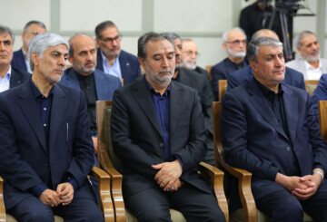 دیدار اعضای هیئت دولت سیزدهم با رهبر انقلاب