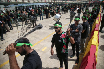 Musulmanes chiíes conmemoran el día de Ashura en Qom 