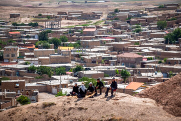 تعزیه عصر عاشورا در روستای رجعین