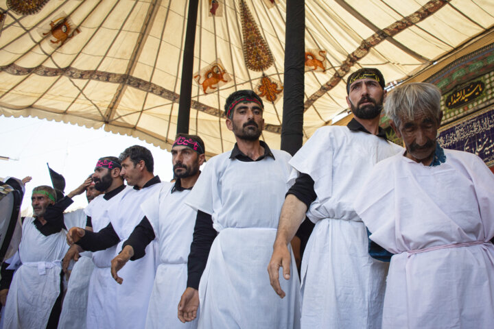 عزاداری روز عاشورا در مجن