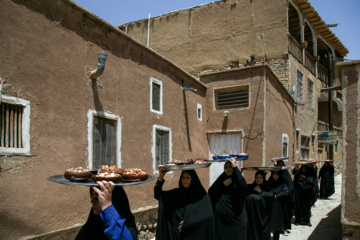 Cérémonies traditionnelles de deuil de Muharram, rituels à Kāchān 