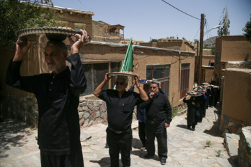 Cérémonies traditionnelles de deuil de Muharram, rituels à Kāchān 