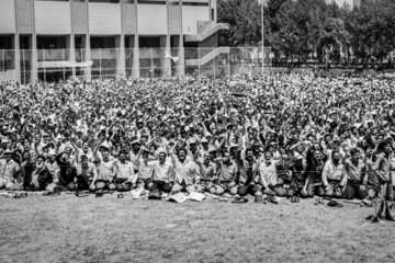 La première prière collective du Vendredi à Téhéran, le 27 juillet 1979

