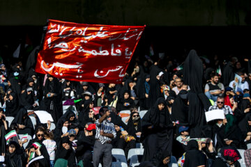 اجتماع دختران انقلاب