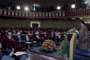 En image, on vous résume ce qu'il faut retenir des investitures des présidents iraniens 