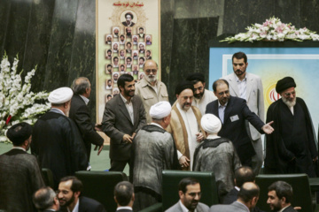 سیزده دوره تحلیف ریاست جمهوری ایران- دوره نهم «محمود احمدی نژاد» ۱۳۸۴