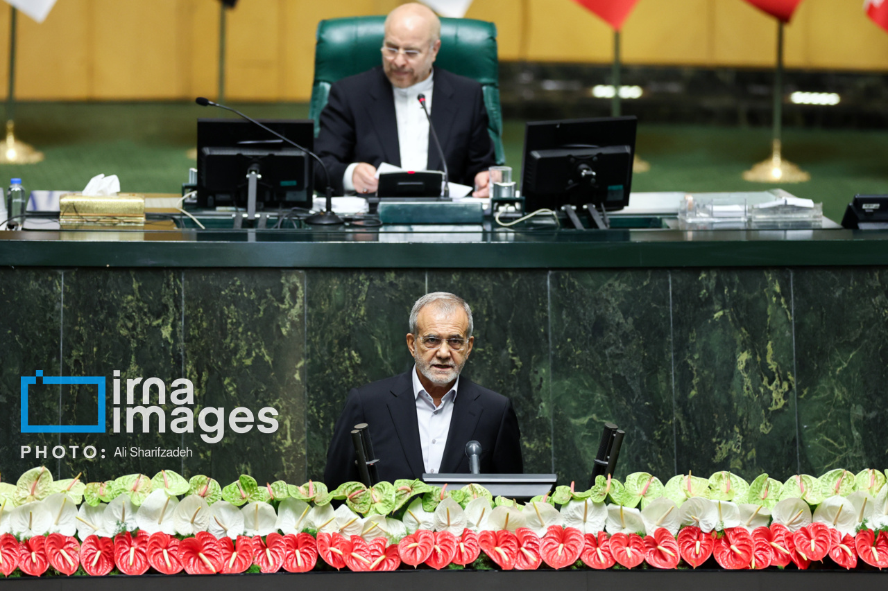 پزشکیان: از عزت و منافع ایران پاسداری می‌کنم/ به آینده امیدوارم