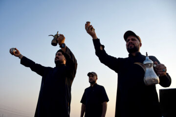 Marche d'Arbaeen sur la route Basra-Karbala