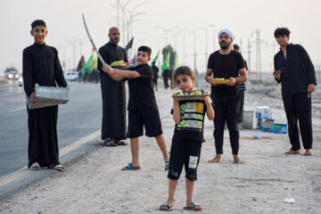 Marche d'Arbaeen sur la route Basra-Karbala