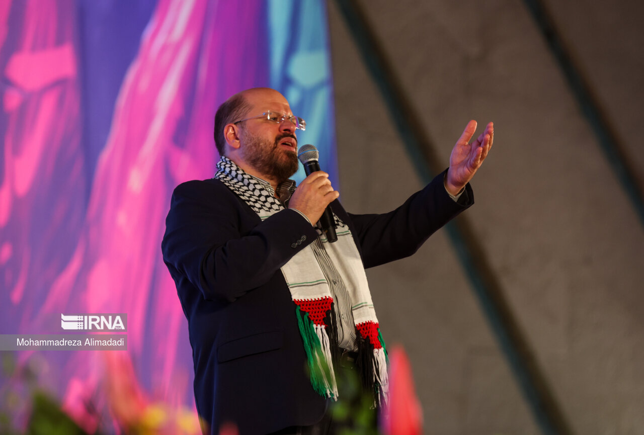 سخنرانی«خالد قدومی» نمایندهی جنبش مقاومت اسلامی فلسطین (حماس) در ایران در سوگواره آیینی «محرم شهر»