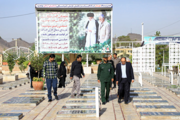 تجدید میثاق خبرنگاران کرمانی با شهدا به مناسبت روز خبرنگار