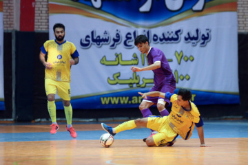 لیگ برتر فوتسال- فرش‌آرا مشهد و هیئت فوتبال قم