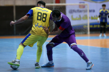 لیگ برتر فوتسال- فرش‌آرا مشهد و هیئت فوتبال قم