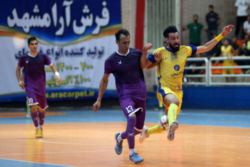 لیگ برتر فوتسال- فرش‌آرا مشهد و هیئت فوتبال قم