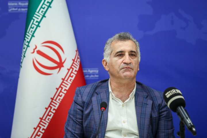 سیاست کنونی فیلترینگ به زیان جمهوری اسلامی است