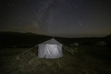 Bellísima lluvia de meteoros de las Perseidas de 2024