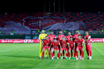 لیگ برتر فوتبال- پرسپولیس و ذوب آهن