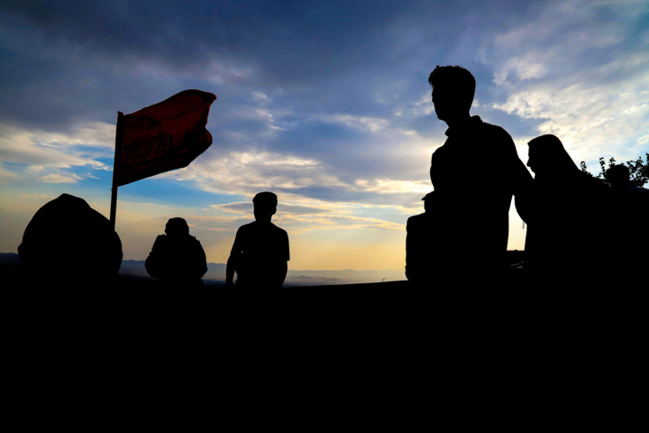 زنان پایهگذار انسجام امت اسلامی در اربعین هستند