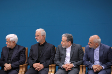 President Masoud Pezeshkian and the members of his cabinet met with Supreme Leader